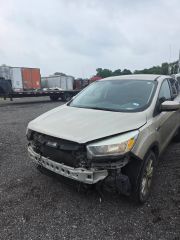 2017 Ford Escape SE - Primary Damage Right Image